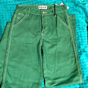 Green 90s boyfriend jeans